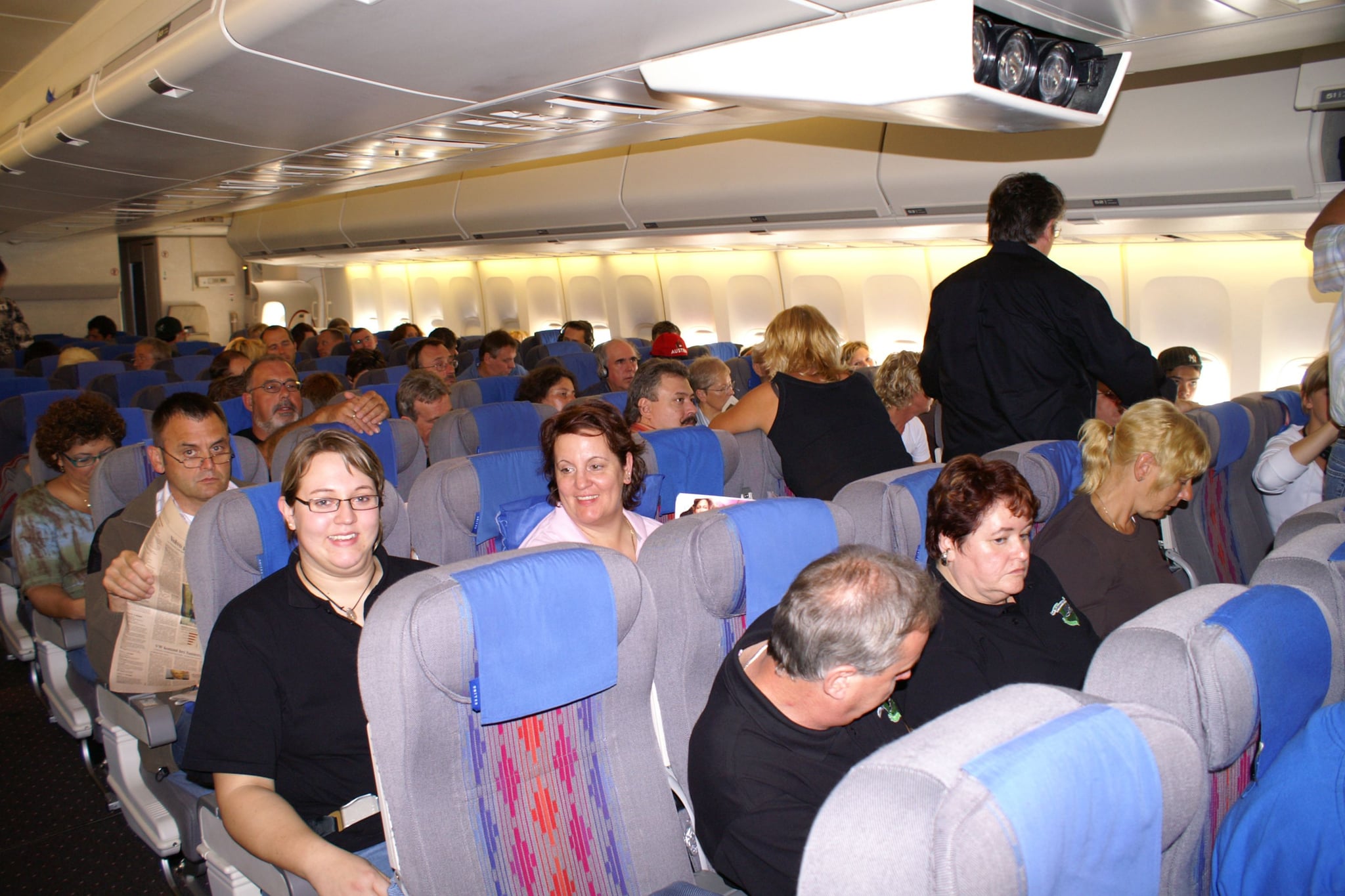 Im Jumbo der United Airlines